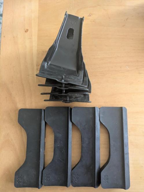 Thule kit 145044 | Peugeot 3008 & 5008| vanaf 2017| Glad dak, Auto diversen, Dakdragers, Gebruikt, Ophalen of Verzenden