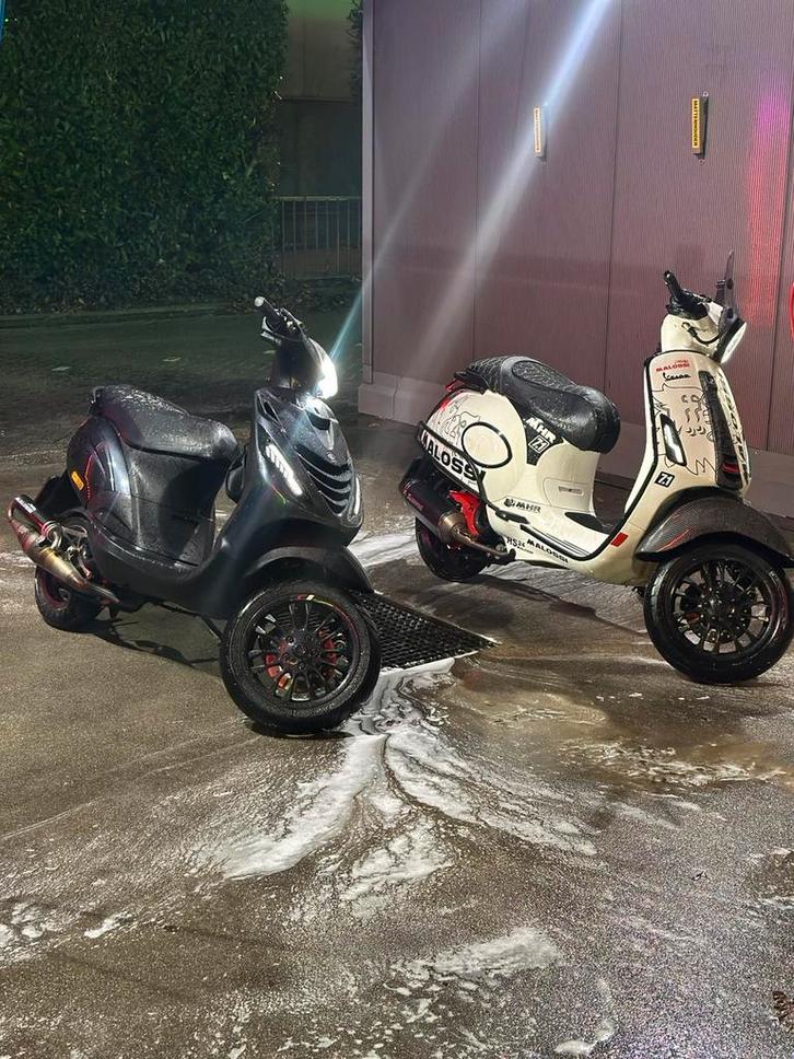 Piaggo zip 70cc, Fietsen en Brommers, Scooters | Piaggio, Zo goed als nieuw, Zip, Tweetakt, Ophalen