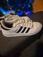 Adidas Sneakers - Maat 43, Ophalen of Verzenden, Zo goed als nieuw, Wit