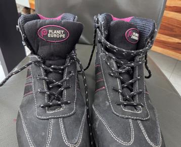 Planet Europe werkschoenen lady met stalen neus maat 42 beschikbaar voor biedingen