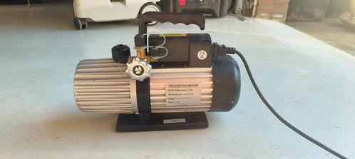 Mastercool vacuum pomp 2traps, Doe-het-zelf en Verbouw, Compressors, Zo goed als nieuw, 25 tot 100 liter, Minder dan 200 liter/min