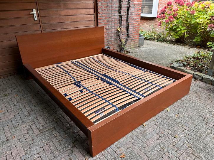 IKEA Malm Bed Bruin - 160 x 200, Huis en Inrichting, Slaapkamer | Bedden, Gebruikt, Tweepersoons, 160 cm, 200 cm, Hout, Bruin
