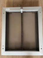 Hondenluik van Plexidor voor montage in deuren, Ophalen of Verzenden, Gebruikt