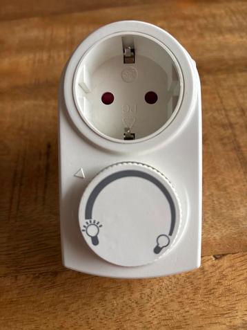 Plieger Stekkerdimmer Universeel 40-300W beschikbaar voor biedingen
