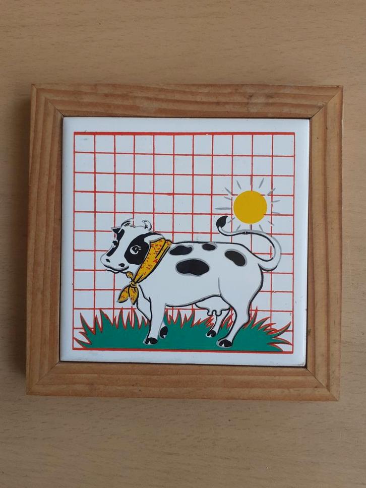 Vintage Tegeltje met Koe in Houten Lijst, Antiek en Kunst, Antiek | Wandborden en Tegels, Ophalen of Verzenden