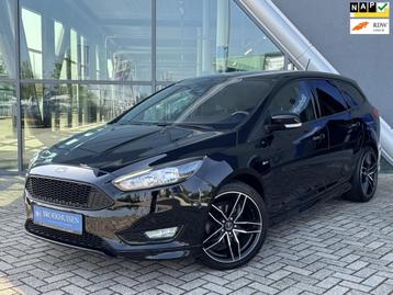 Ford Focus Wagon 1.0 St-Line 140pk Camera / Cruise Control / beschikbaar voor biedingen