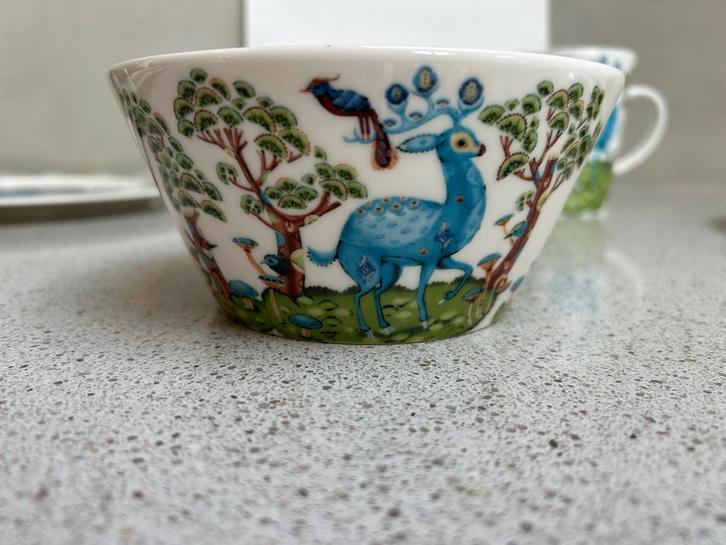 Zeldzame Iittala Satumetsä schaal - Niet meer in productie!, Huis en Inrichting, Keuken | Servies, Nieuw, Schaal of Schalen, Overige stijlen