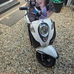 Perfecte Sym Mio Scooter 2012, Ophalen, Zo goed als nieuw, Benzine, Mio
