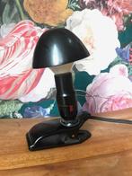 Retro vintage zwart bakelieten tafellampje van Hergil, Huis en Inrichting, Lampen | Tafellampen, Minder dan 50 cm, Retro vintage