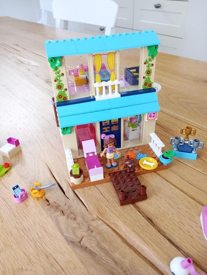 Lego Junior 10763 Stephanie's huisje aan het meer, Kinderen en Baby's, Speelgoed | Duplo en Lego, Gebruikt, Lego, Complete set
