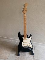 Squier stratocaster japan, Muziek en Instrumenten, Snaarinstrumenten | Gitaren | Elektrisch, Ophalen of Verzenden, Zo goed als nieuw