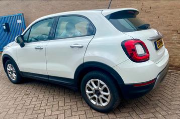 Fiat 500X 1.0 GSE 120pk 2019 Wit beschikbaar voor biedingen