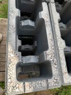 Holle betonblokken Bekistingsblokken, Doe-het-zelf en Verbouw, Metselstenen, Ophalen, Zo goed als nieuw, Beton