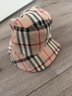 Burberry hoed, Ophalen of Verzenden, Zo goed als nieuw