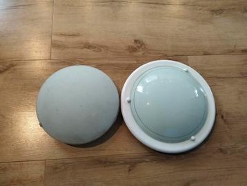 2x plafondlamp/ plafonnière beschikbaar voor biedingen