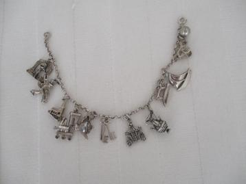 zilveren bedelarmband beschikbaar voor biedingen