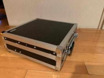 Koffer flightcase  beschikbaar voor biedingen
