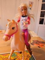 barbie met paard., Kinderen en Baby's, Speelgoed | Poppen, Ophalen of Verzenden, Zo goed als nieuw, Barbie