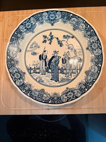 Groot antiek bord Delft beschikbaar voor biedingen
