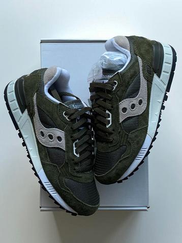 Saucony Shadow 5000 beschikbaar voor biedingen