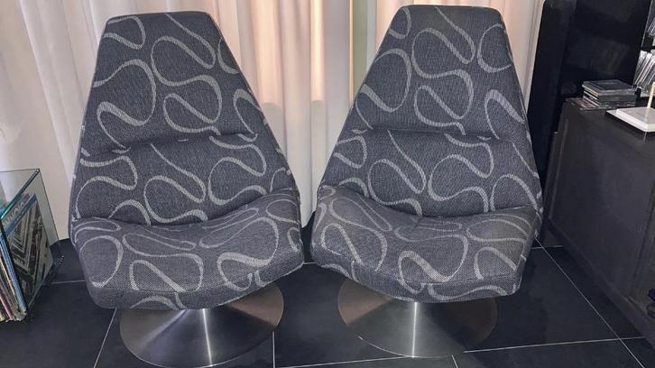 Twee comfortabele draaifauteuils, Huis en Inrichting, Fauteuils, Zo goed als nieuw, Stof, 50 tot 75 cm, 75 tot 100 cm, Ophalen