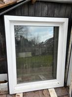 1x kunststof kozijn - kunststofkozijn - kozijn, Ophalen, Kunststof, Raamkozijn, Zo goed als nieuw