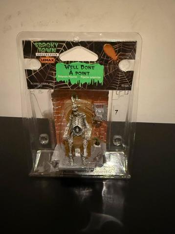 Lemax spooky town figuur beschikbaar voor biedingen