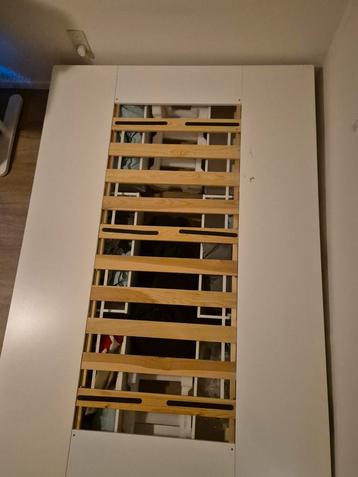 IKEA Malm Bedframe 140x200 beschikbaar voor biedingen