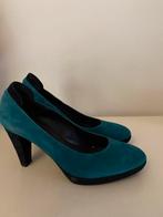 Damesschoenen - Blauwe suede pumps mt 38, Ophalen of Verzenden, Zo goed als nieuw, Blauw