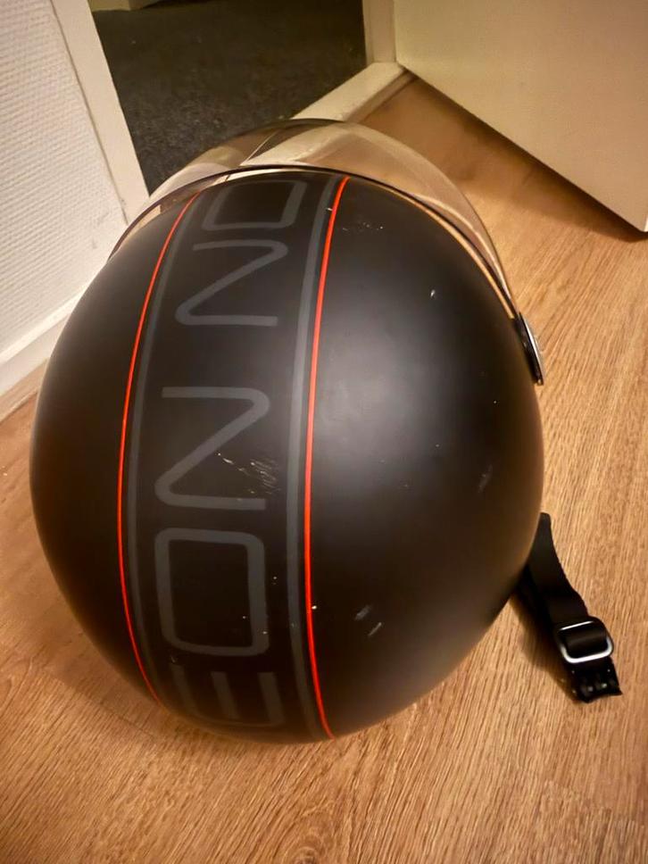 Beon Scooter Helm - Wel Gebruikt, Fietsen en Brommers, Brommerhelmen, Gebruikt, Ophalen of Verzenden