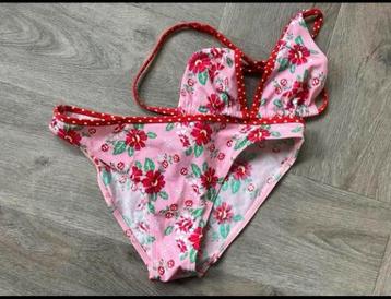 Nieuwe bikini maat 158/164 beschikbaar voor biedingen