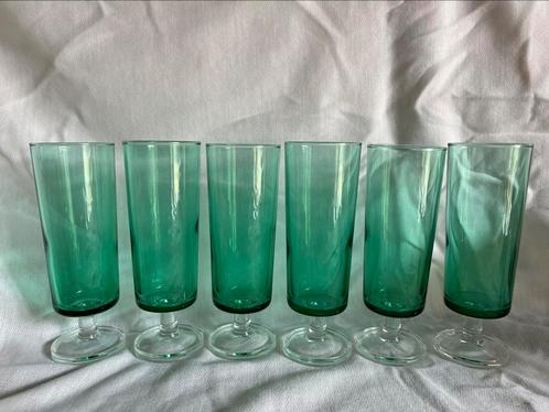 6 groene vintage flutes champagneglazen Lumnarc France, Antiek en Kunst, Antiek | Glas en Kristal, Ophalen of Verzenden
