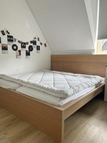 IKEA MALM