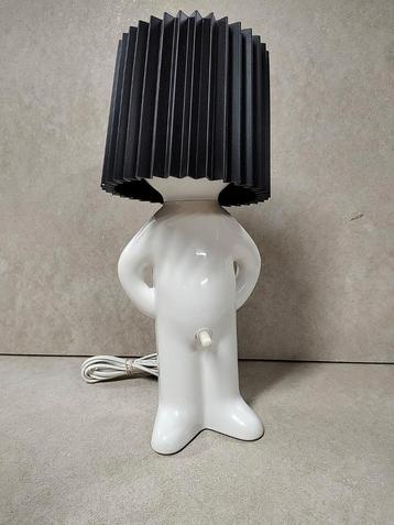 Tafellamp  beschikbaar voor biedingen