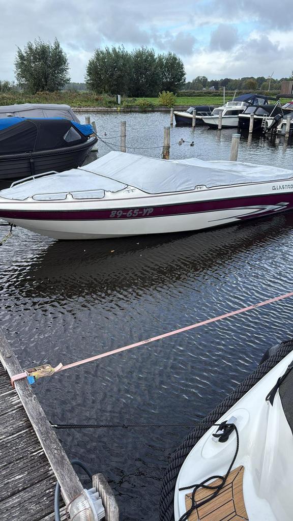 Gezocht Speedboot/ Motorboot/ Sloep, Watersport en Boten, Speedboten, Gebruikt, 3 tot 6 meter, Benzine, 200 pk of meer, Polyester