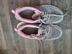Umbro gymschoenen maat 39, Ophalen, Zo goed als nieuw, Meisje