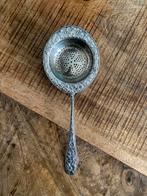Zilveren Thee Zeef met Bloemenmotief, Ophalen of Verzenden, Zilver