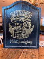 Goed dartbord in mooie kast, Sport en Fitness, Darts, Ophalen of Verzenden, Zo goed als nieuw, Dartbord