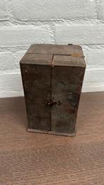 Reiswekker opberg kastje, Antiek en Kunst, Ophalen of Verzenden