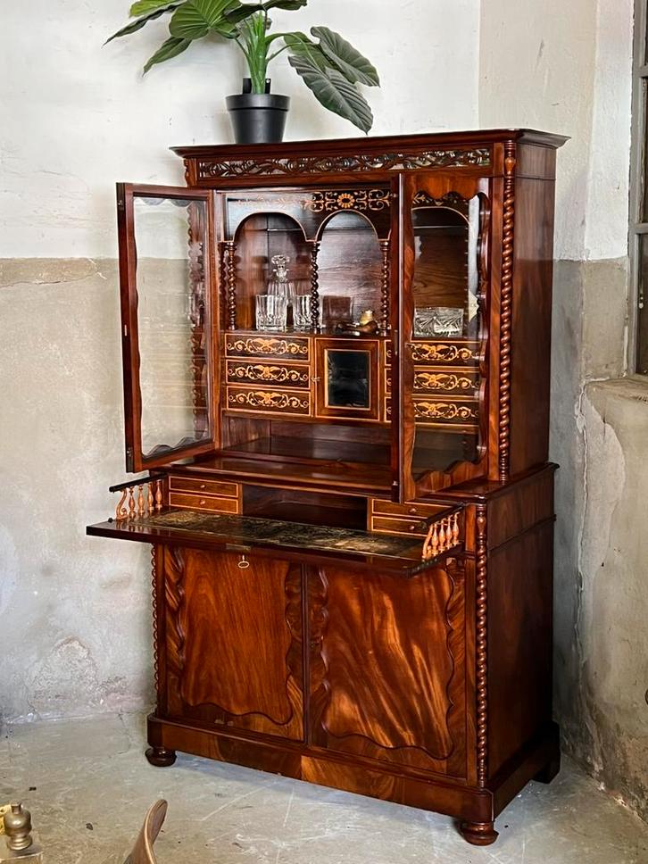 Louis Philipe kast, vitrine, bureau, sigarenkast., Huis en Inrichting, Kasten | Buffetkasten, Ophalen of Verzenden
