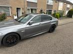 BMW 5-Serie 3.0 535I AUT 2011 Grijs, Auto's, Automaat, Achterwielaandrijving, Zwart, 1675 kg