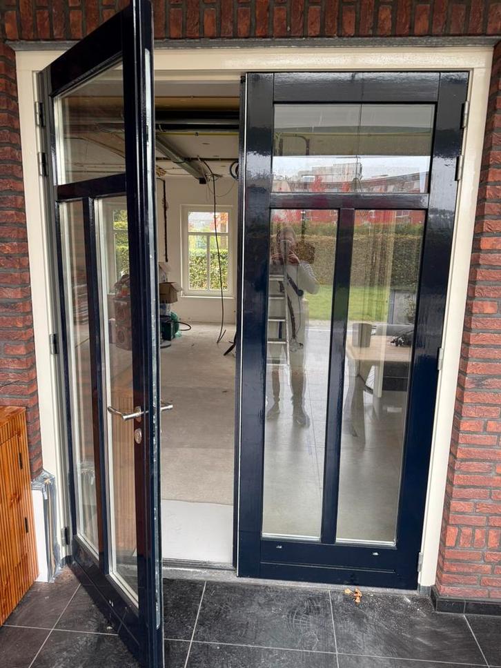 5 complete deuren - kozijnen - slot - dorpel, Doe-het-zelf en Verbouw, Kozijnen en Schuifpuien, Zo goed als nieuw, Deurkozijn