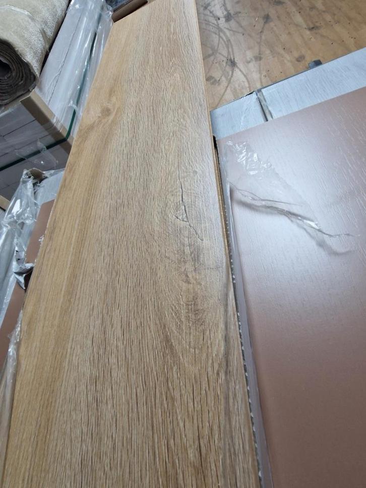 Grand Oak Grand Oak laminaat bij ons € 18,95 per m²!!, Huis en Inrichting, Stoffering | Vloerbedekking, Nieuw, Laminaat, 75 m² of meer