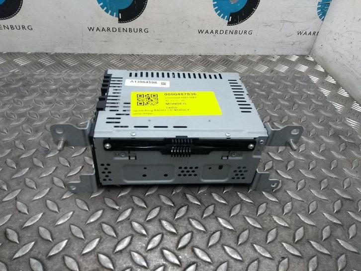 FORD MONDEO [RADIO] 2015, Auto-onderdelen, Overige Auto-onderdelen, Gebruikt, ARN erkend, Stiba lid, Erkend duurzaam, Ophalen of Verzenden