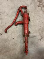 Oude water pomp, Tuin en Terras, Waterpompen, Ophalen of Verzenden, Zo goed als nieuw, Handmatig, Overige typen