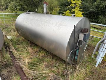 RVS Tanks en Bakken - Diverse Maten en Types beschikbaar voor biedingen