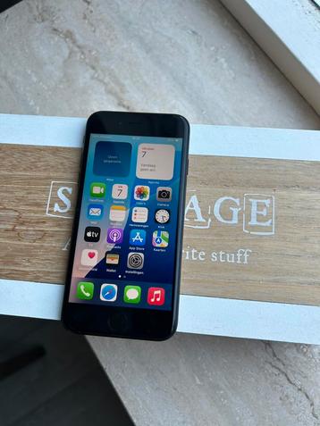 Nieuwstaat iPhone SE (2020) 64GB Goede Batterijconditie beschikbaar voor biedingen