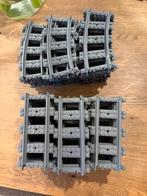 Lego trein rails 28x recht en 28x bocht, Kinderen en Baby's, Speelgoed | Duplo en Lego, Ophalen of Verzenden, Zo goed als nieuw