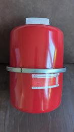 Expansievat (nieuw), Doe-het-zelf en Verbouw, Geisers en Boilers, Minder dan 20 liter, Ophalen, Zo goed als nieuw, Minder dan 3 jaar oud
