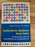 Tom Braams - Dyslectische kinderen leren lezen, Tom Braams; Anneke Smits, Ophalen of Verzenden, Zo goed als nieuw